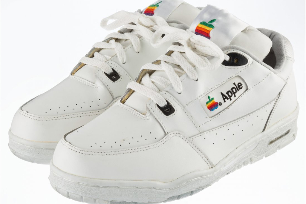 apple sneakers