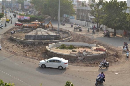 Cottage Chowk Circle Shortened: Traffic problem will be solved