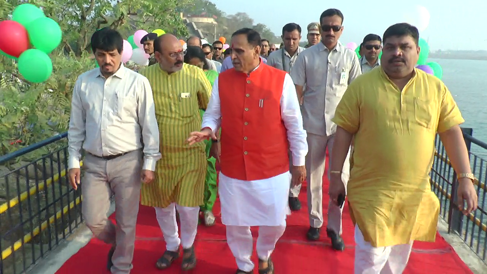 There is no dissatisfaction among BJP workers: Vijay Rupani