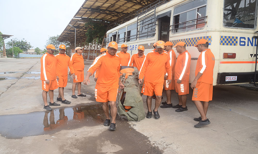 ndrf-teams-deployed-in-rajkot-and-upleta