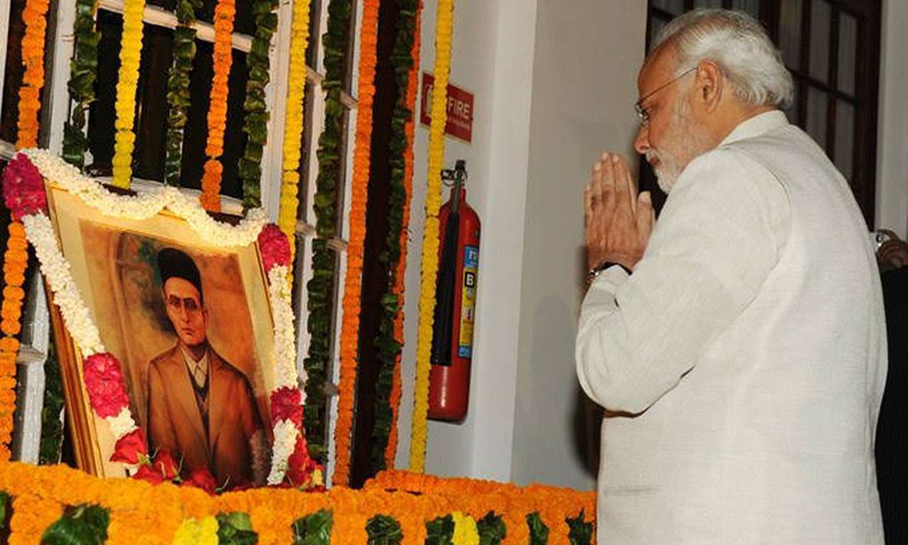 687089 modi savarkar twitter 2