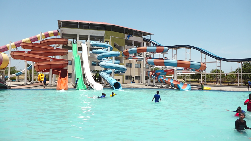 holiday water park 3