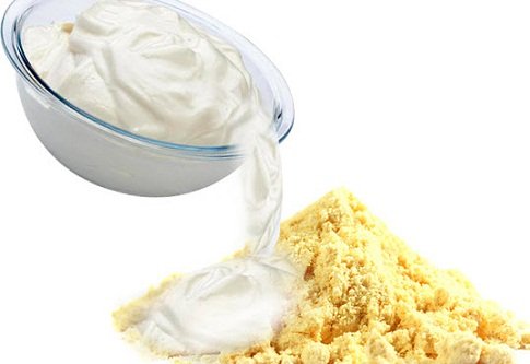 Curd and gram flour face pack