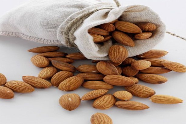 almond 1