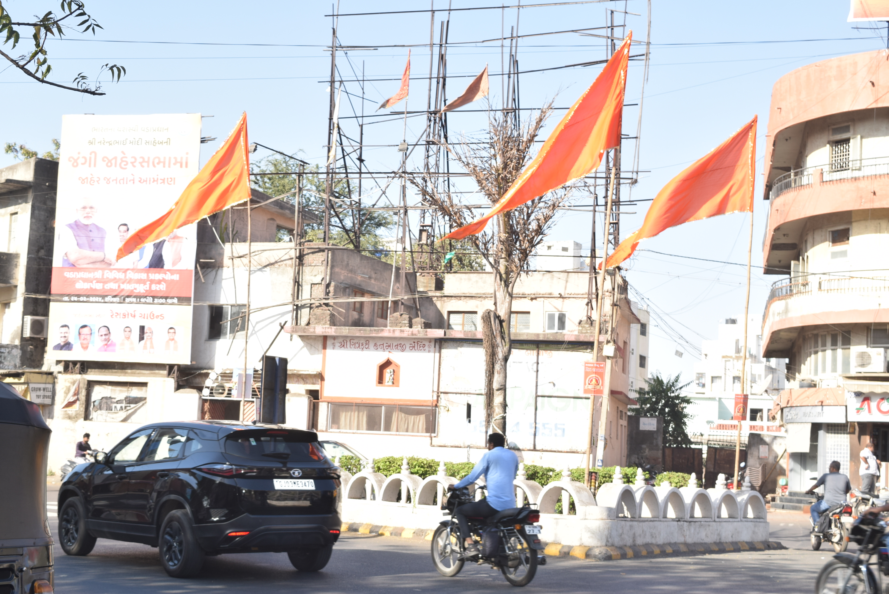 Anero Thanganat in Rajkot city BJP to welcome Prime Minister Narendra Modi