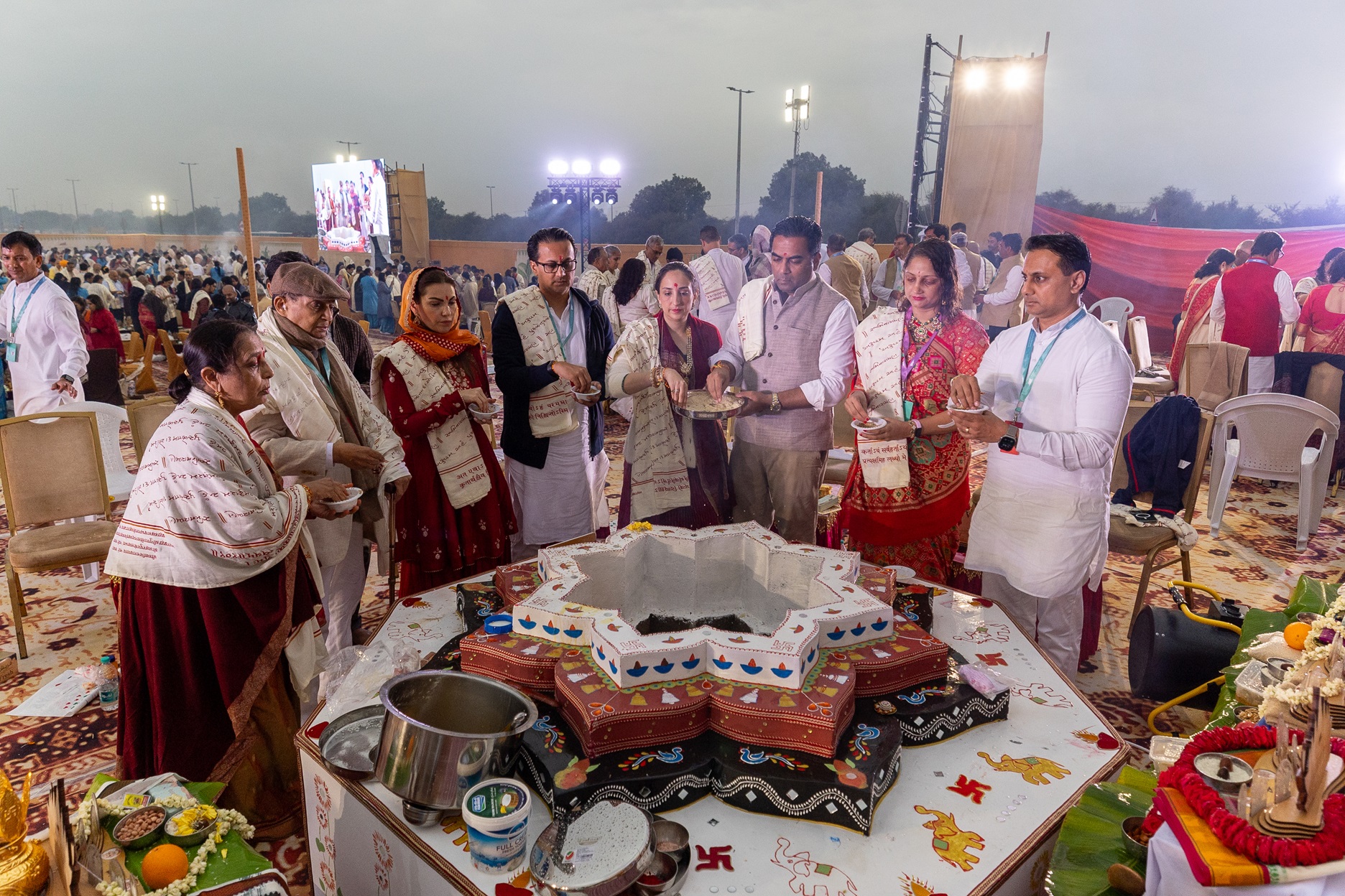 Devotees performing Yagna in rain 2