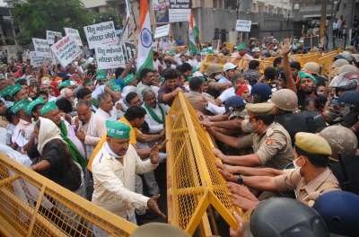 protest noida