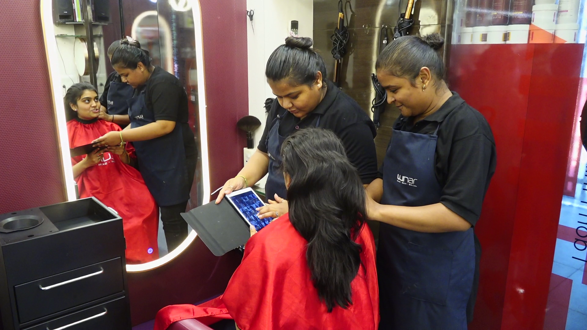 Upgrading and being creative is essential to diversify one's beauty regimen: Salon Expert