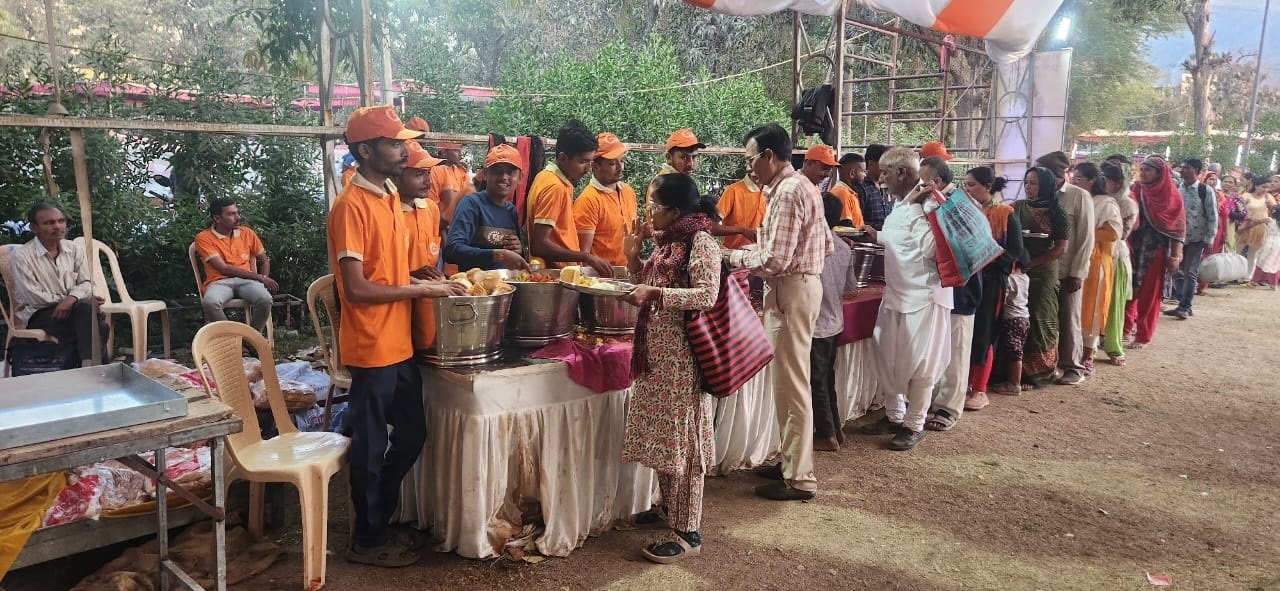 Shivratri fair at Bhavnath, Junagadh in "Asalrang": Haiye Haiyun Dalay Evi Medni...!!