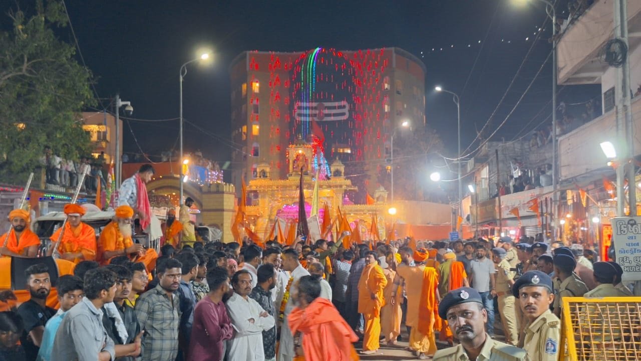 The Maha Shivratri Mela concludes with a royal bath of Avadhuta sadhus at Bhavnath