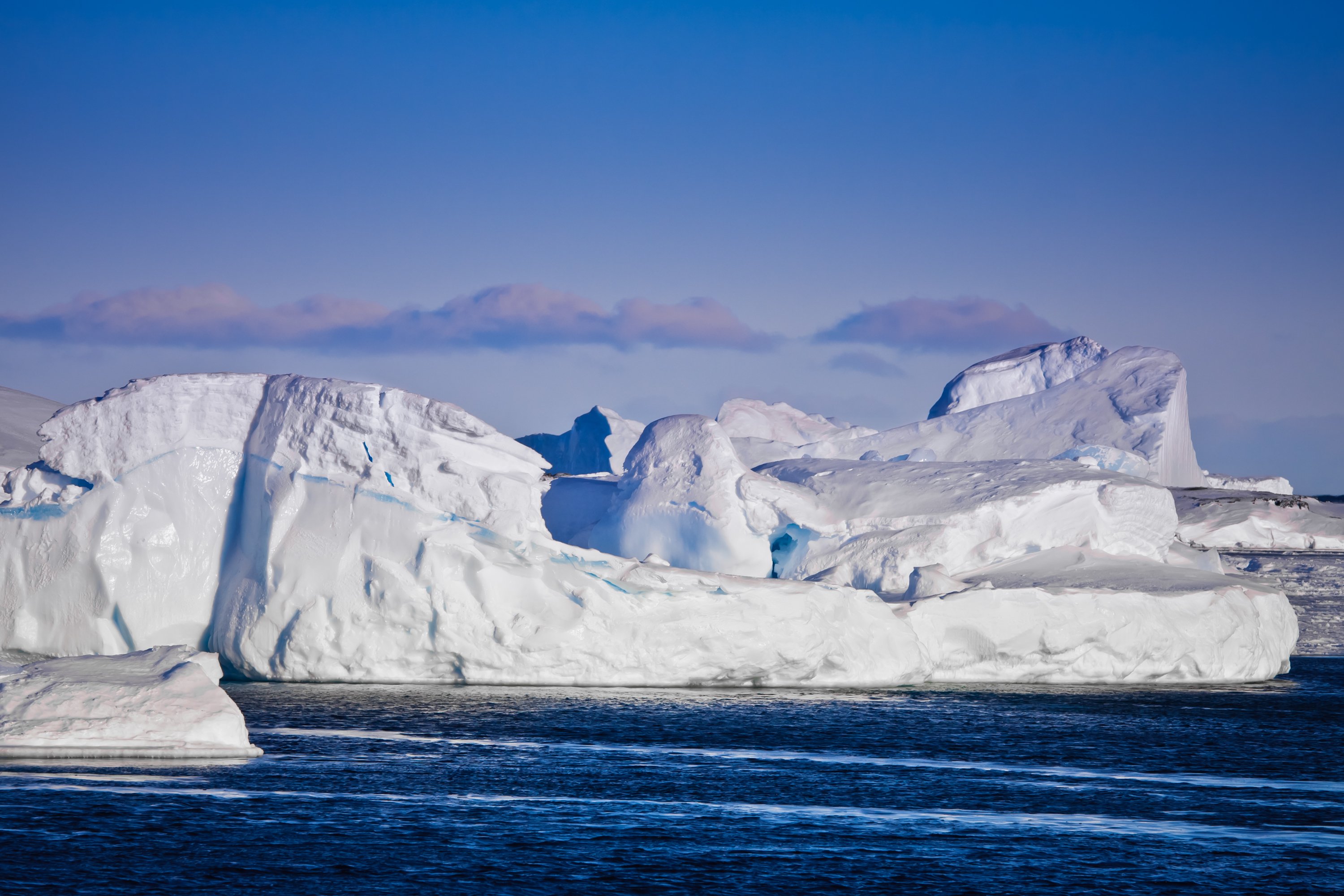 antarctic iceberg 2023 11 27 05 32 10 utc