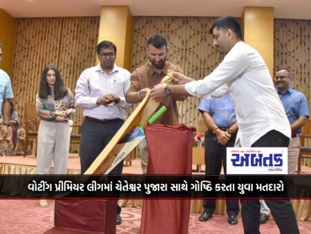 Young voters meeting with Cheteshwar Pujara at the Voting Premier League