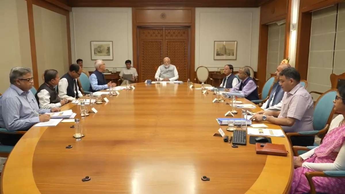 PM Modi held high level meeting regarding the situation of Heat Wave, gave important instructions to IMD, NDRF