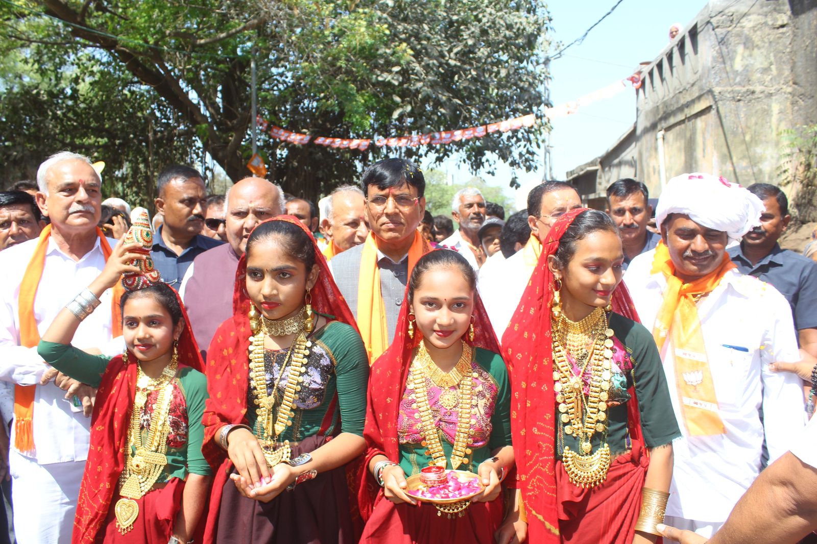 Villagers of Mitrala blessing Mansukh Mandaviya for winning the election with a huge majority