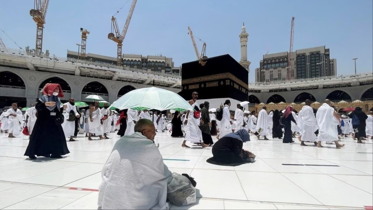 Heatstroke: More than 1000 die in Makkah due to 52 degree temperature