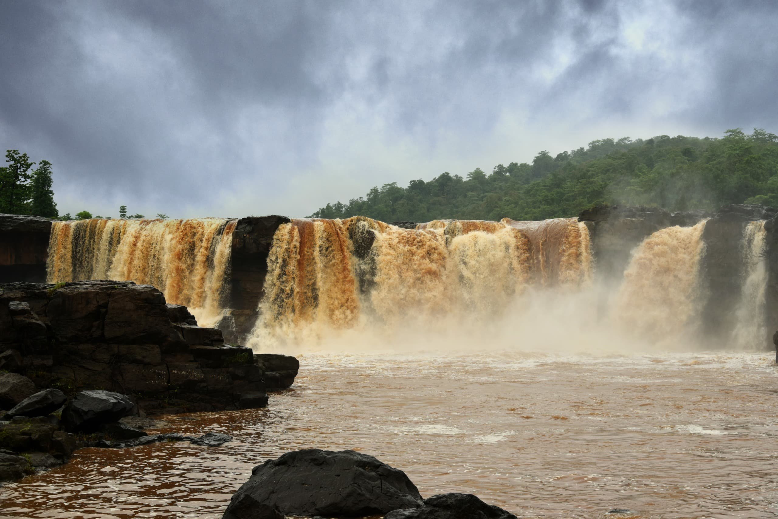 Over 1 lakh tourists have visited the ongoing 'Megh Malhar Parva' at Saputara in the last 15 days.