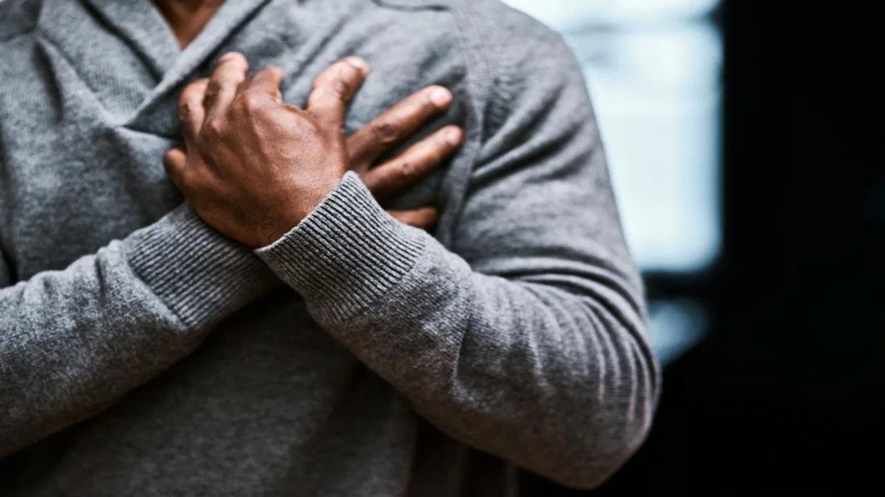 Do men and women have the same heart attack symptoms?