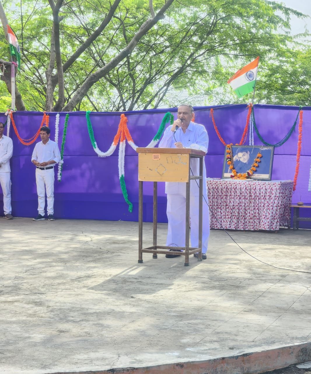 Sutrapada : Independence Day was celebrated in Dr. Bharat Barad Sankul