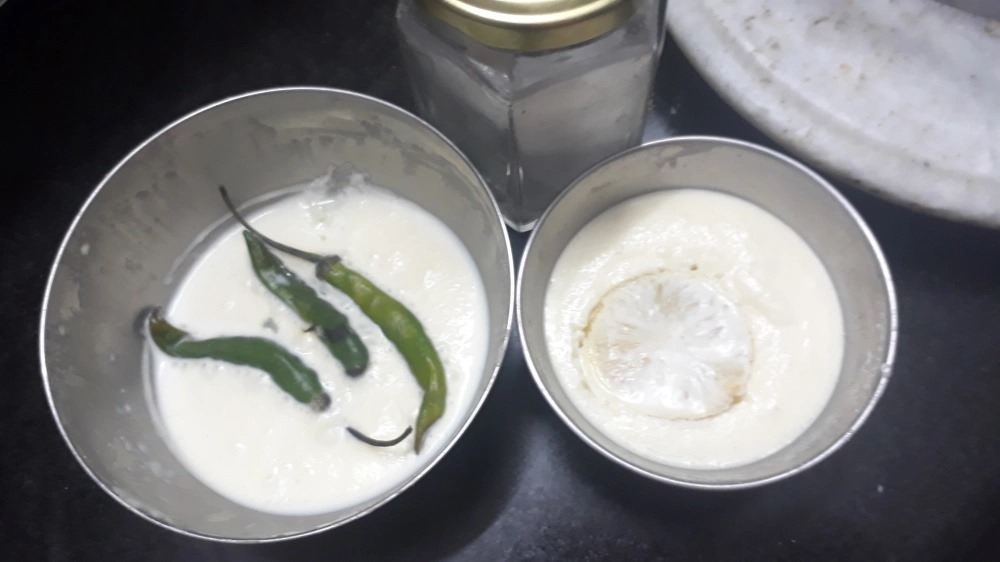 By following these tips, you can make creamy thick yogurt at home