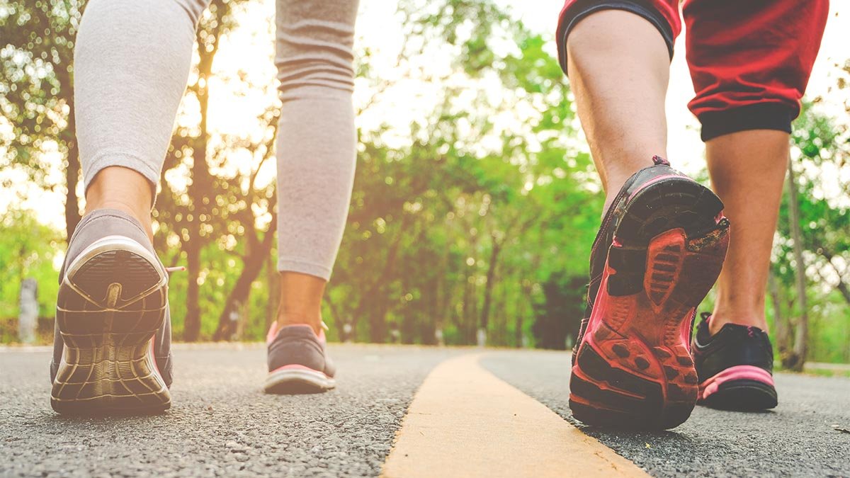 Walking or treadmill walking... which is better for health?