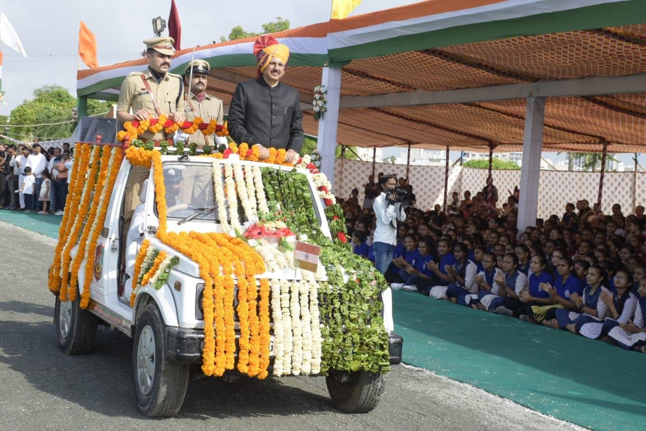 The 78th Independence Day was celebrated at the district level at Jamjodhpur with pride.