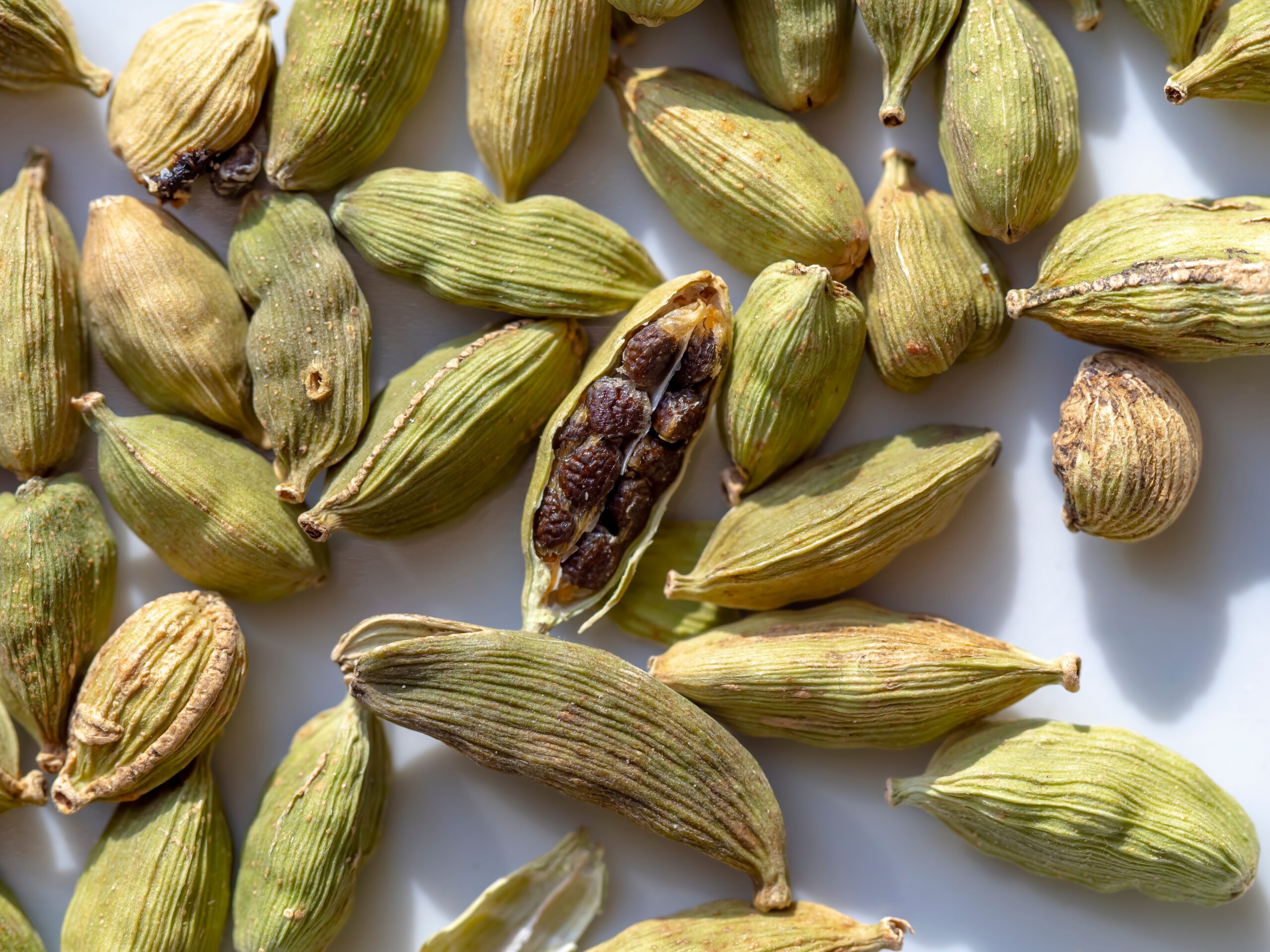 Cardamom is best for sex life, know the benefits of eating it