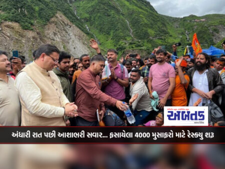 Kedarnath Cloudburst: Rescue begins for 4000 stranded passengers