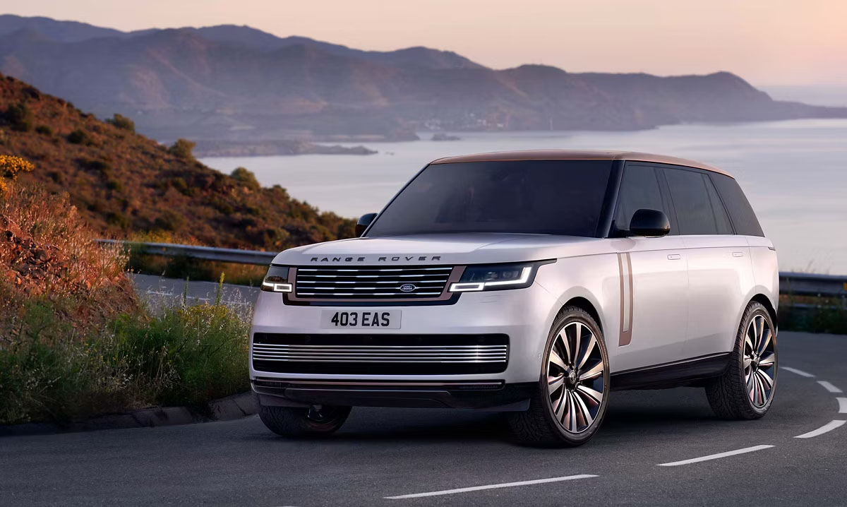 Range Rover SV થઇ લોન્ચ, જાણો શું હશે તેની કિંમત અને ફીચર્સ