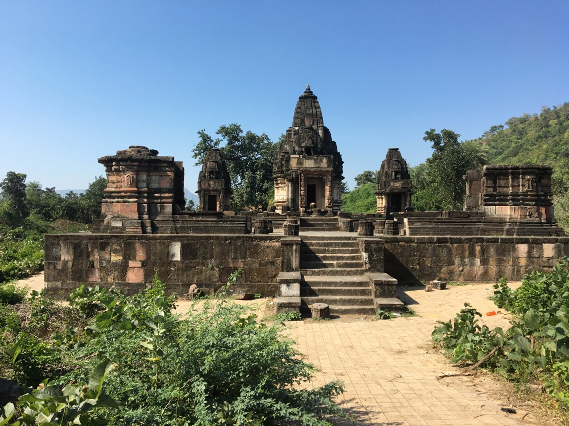 Ancient Shiva Temple 02