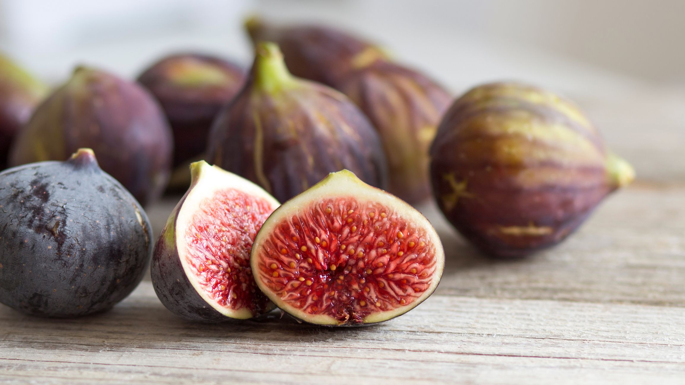 Do you also want to lose weight fast? So fig is a treasure of qualities