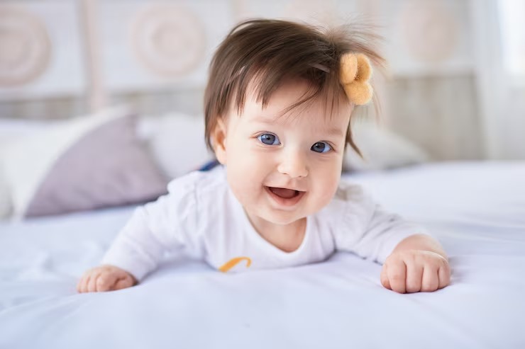 Instead of shampoo-conditioner, take care of baby's hair like this