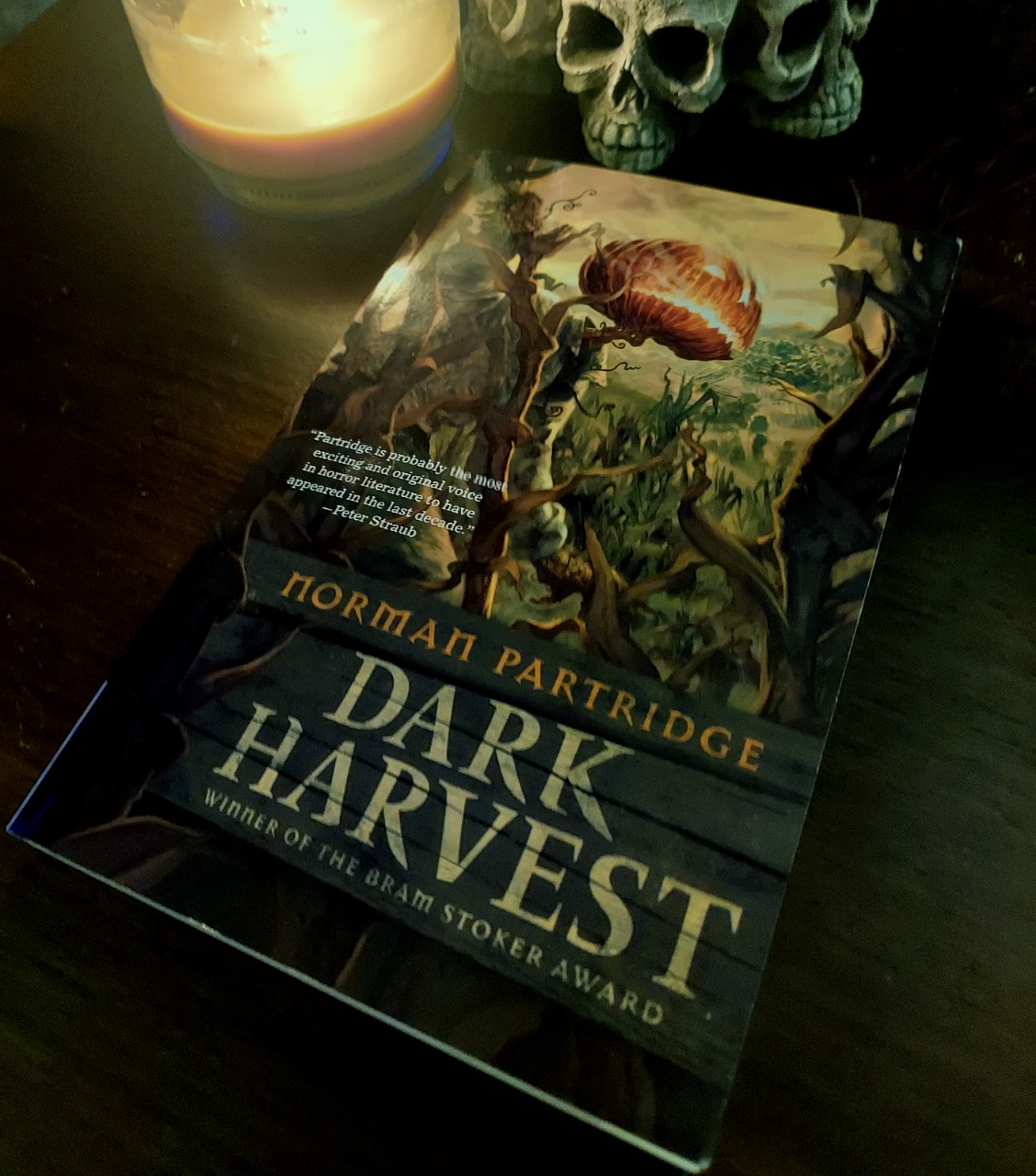 01 Dark Harvest by Norman Partridge