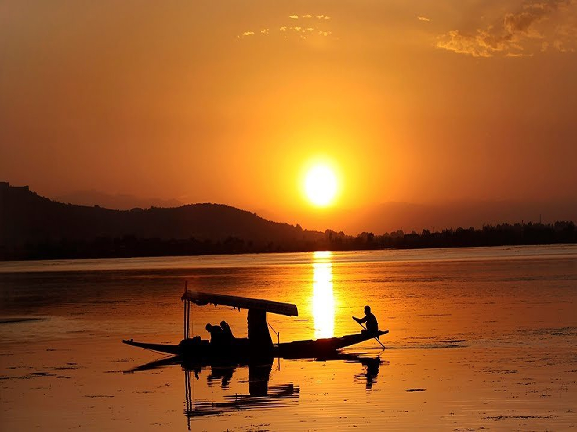 04 dal lake sunset