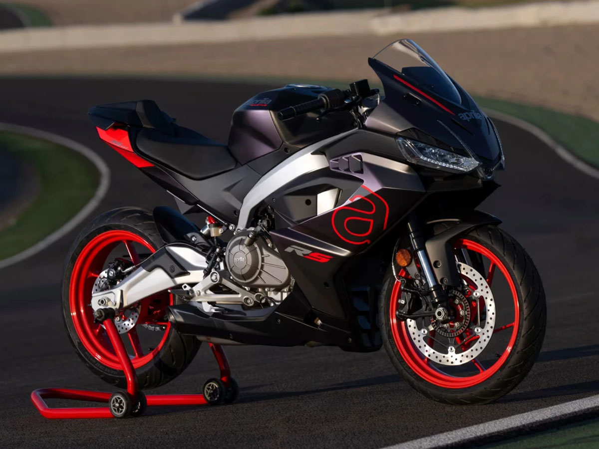 Aprilia RS 457 now with Quickshifter Rs. 4.17 lakhs available at a discounted price