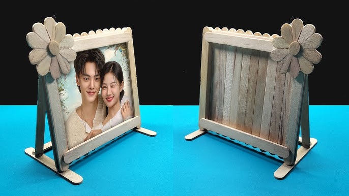 Photo frame using ice cream sticks