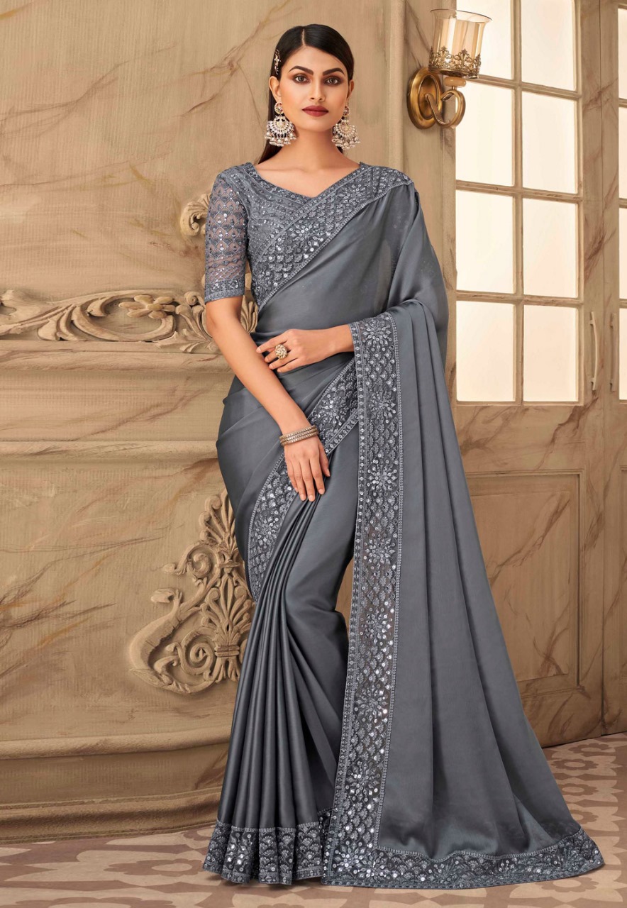 Wear this color saree on the third day of Navratri and get a classy look