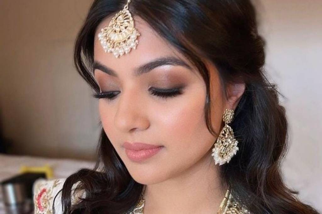 Trending Diwali Makeup: Try this classy trendy look this Diwali