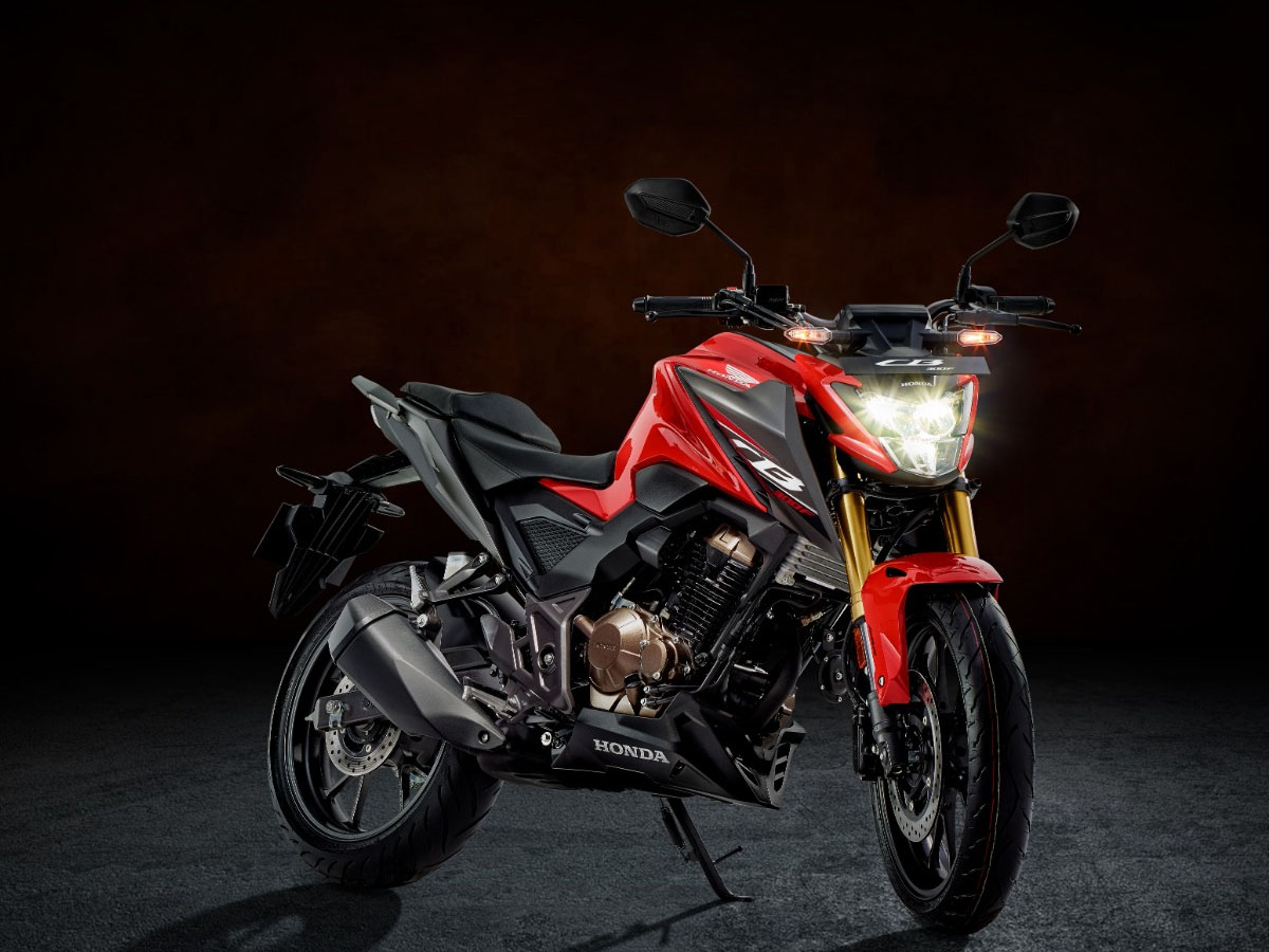 Honda CB300F Bike Launch, Will Run On E85 Flex Fuel, Here's The Price