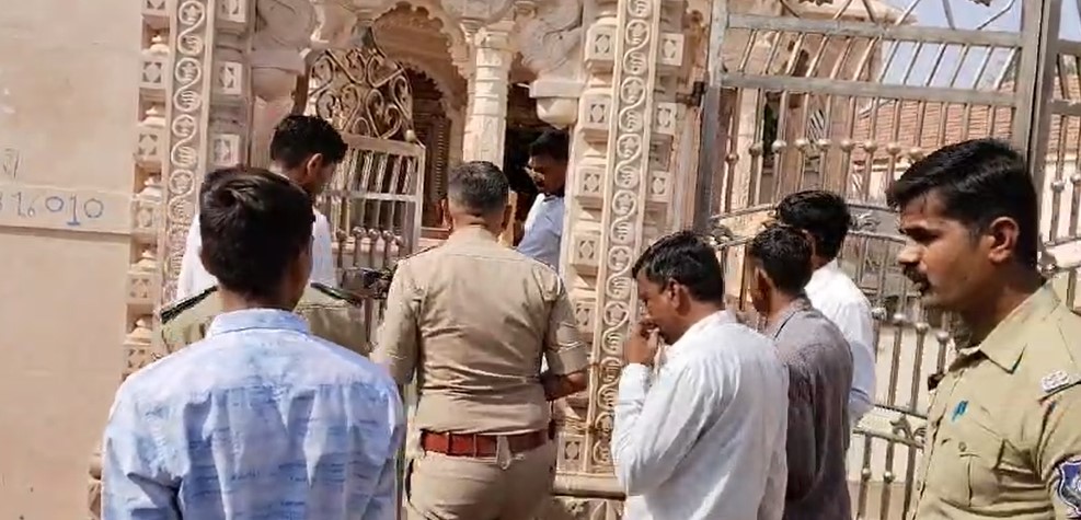 Rapper: Rage among devotees due to theft in 8 temples of Kanmer