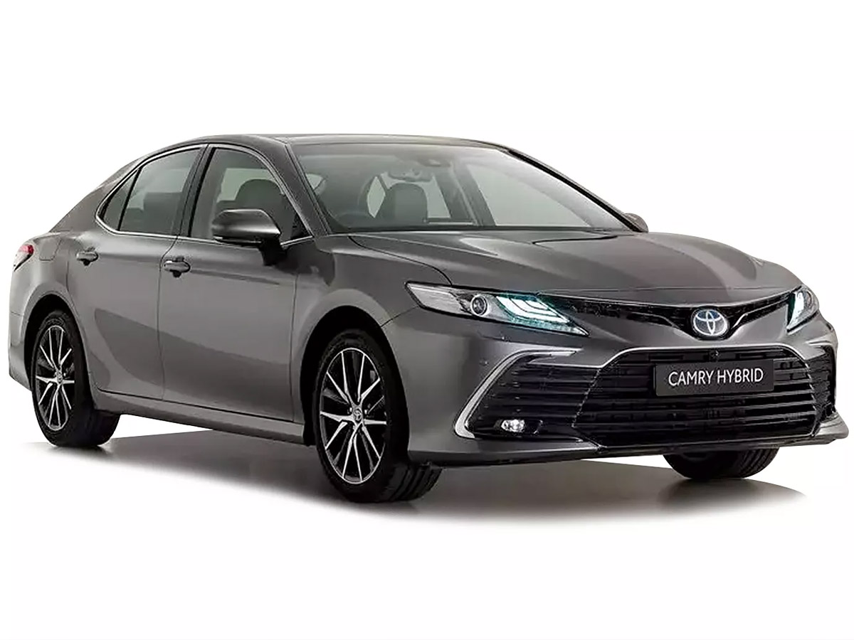 Toyota Camry vs Skoda Superb: Which is better in terms of features, price and convenience?