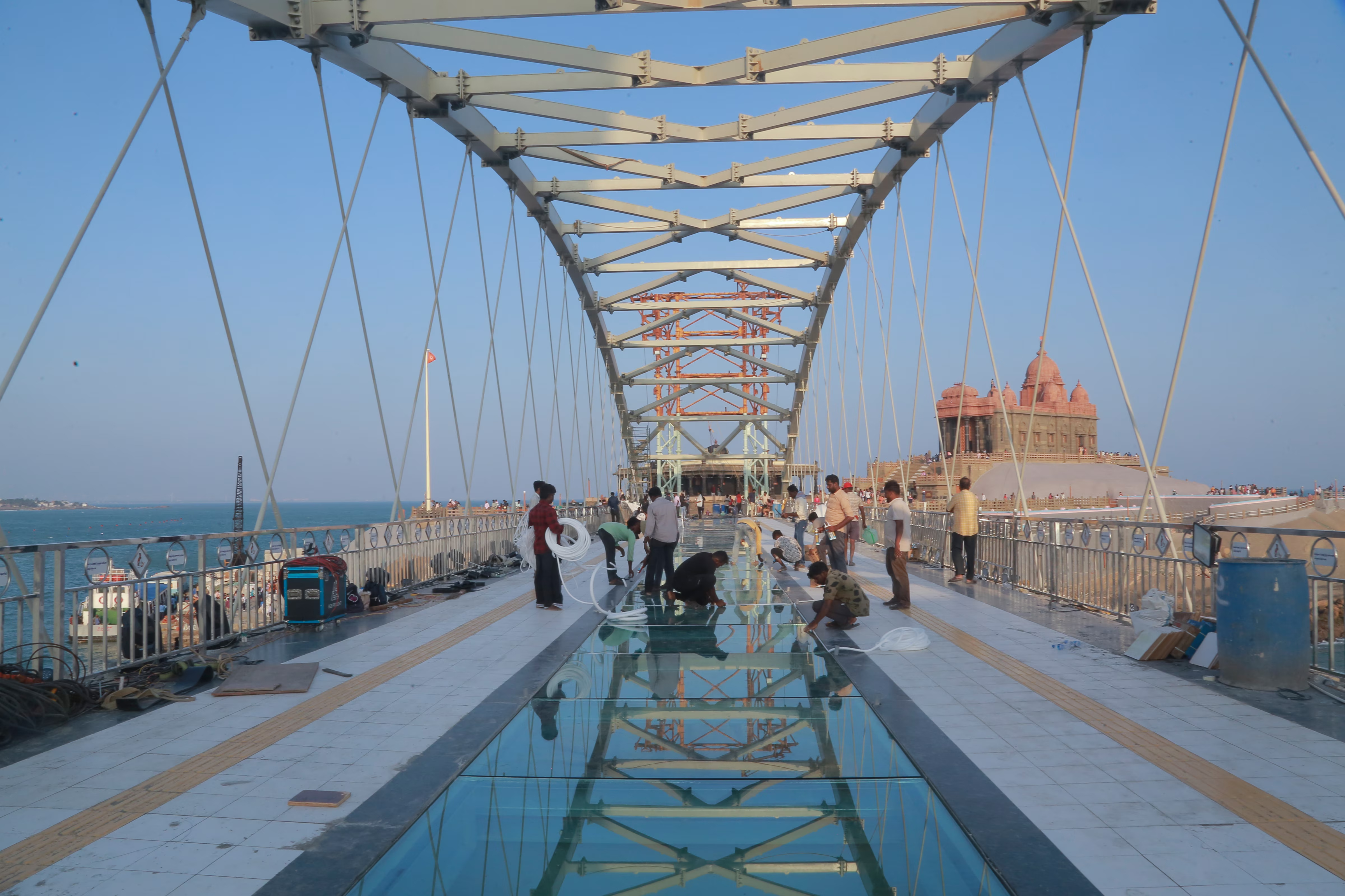 INDIAFIRSTGLASSBRIDGE