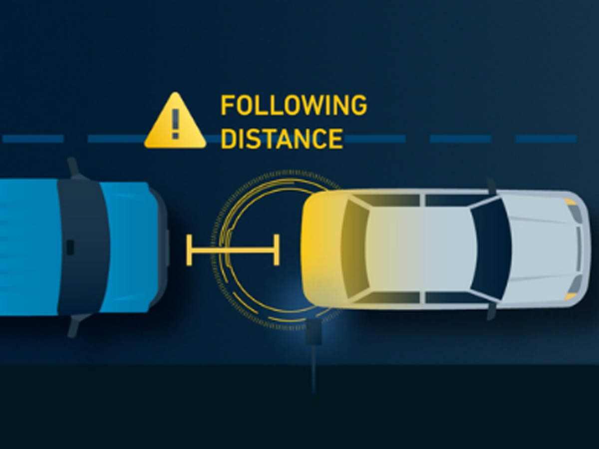 Car driving tips : ધુમ્મસમાં કાર ડ્રાઇવિંગ કરતી વખતે રાખો આ 10 બાબતોનું ધ્યાન...
