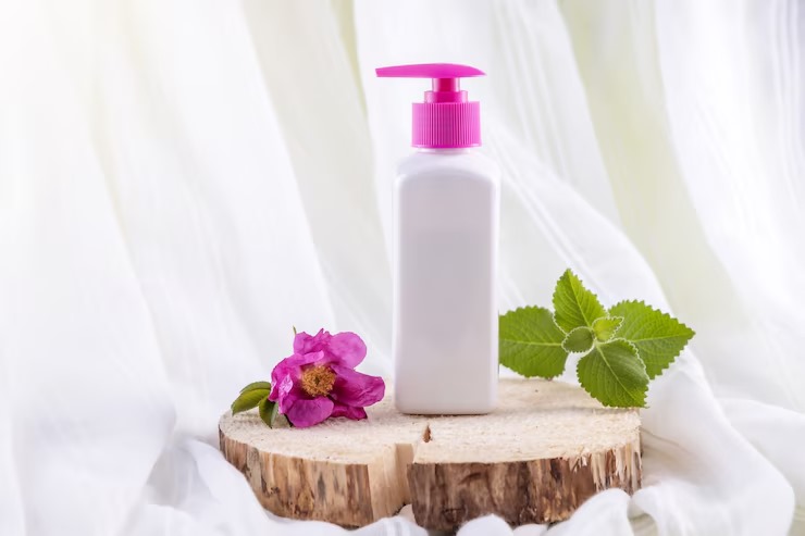 Has your skin become rough in the cold, then make a natural body lotion like this