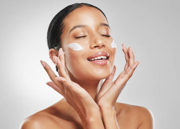 Winter Skin Care: Your face will get glowing skin, just use milk cream in this way